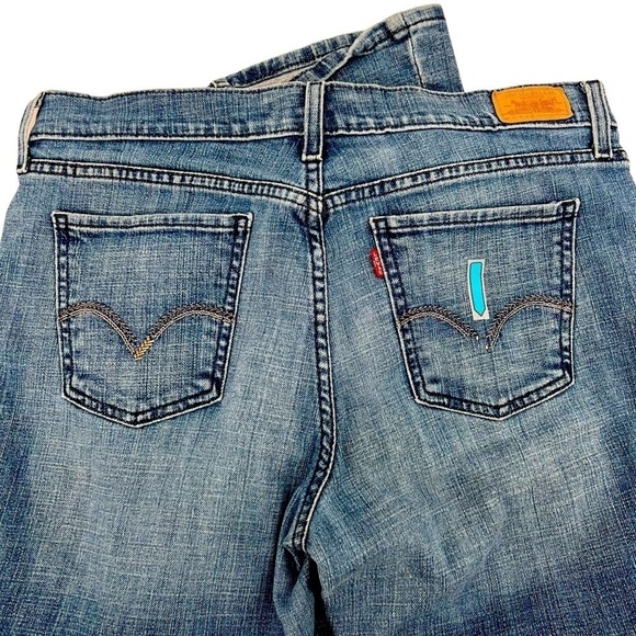 Levi's Classic Boot Cut Jeans Size 32 Women's - Picture 5 of 5
